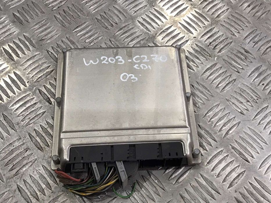 Компютър Компютри Mercedes C270 cdi w203 2003г. 2+броя