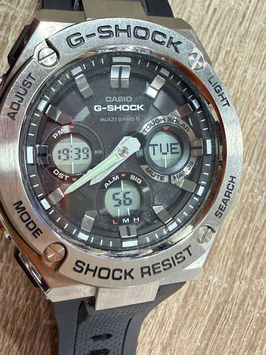 Casio G Shock GST W110
