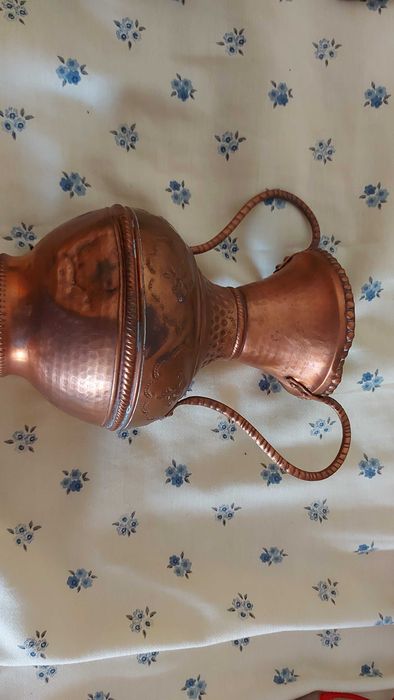 Ръчно изработена медна ваза/кана с две дръжки – декорация