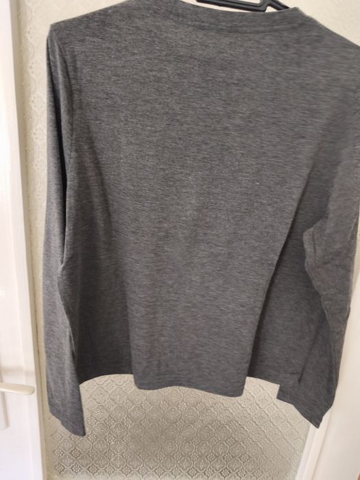 Bluza femei L,un material frumos