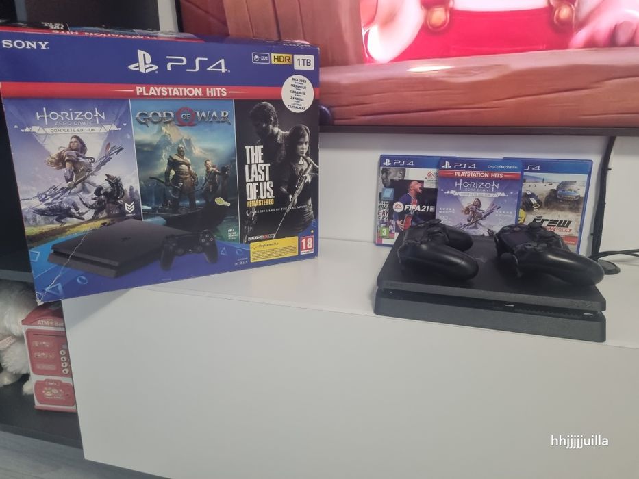 Vand PlayStation 4 1 tb