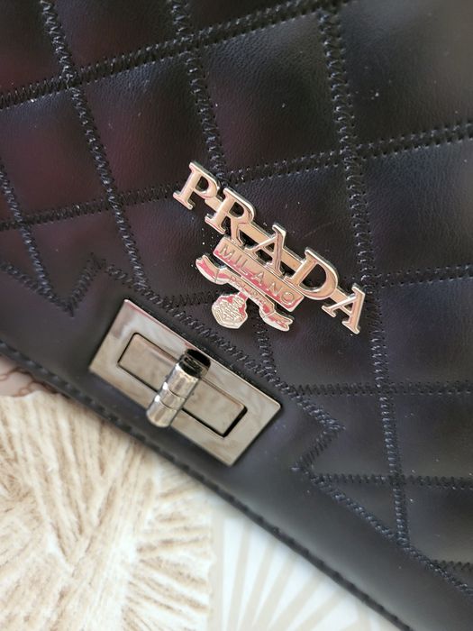 Geanta dama Prada neagra