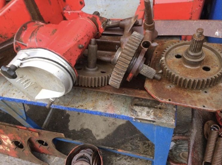 Freza Lely pentru Piese