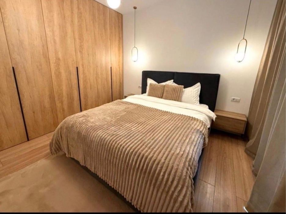 De Inchiriat Apartament 2 Camere Bloc Nou + Loc Parcare