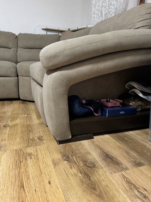 угловой диван для гостиной