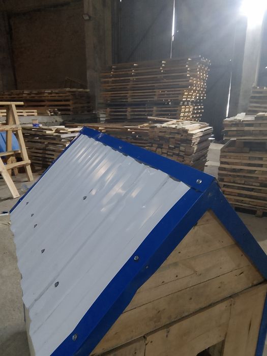 Будка для собак новая