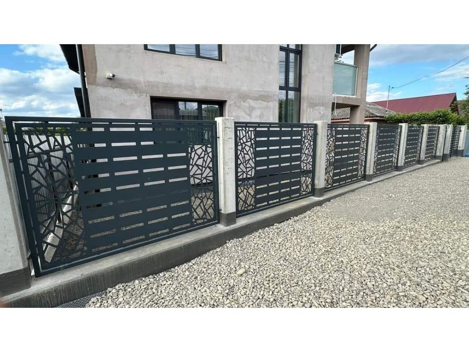 Garduri și porți din tablă decupata  garduri tip jaluzea șipcă