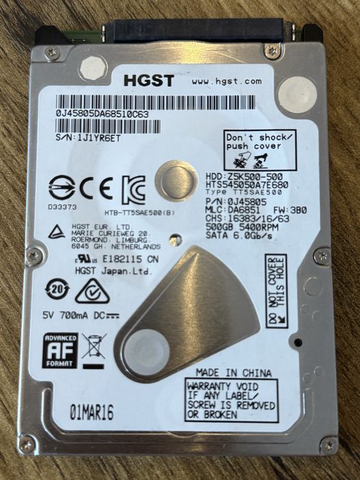 Vand HDD-uri laptop 2.5” stare foarte buna WD Scorpio Black 750 GB)