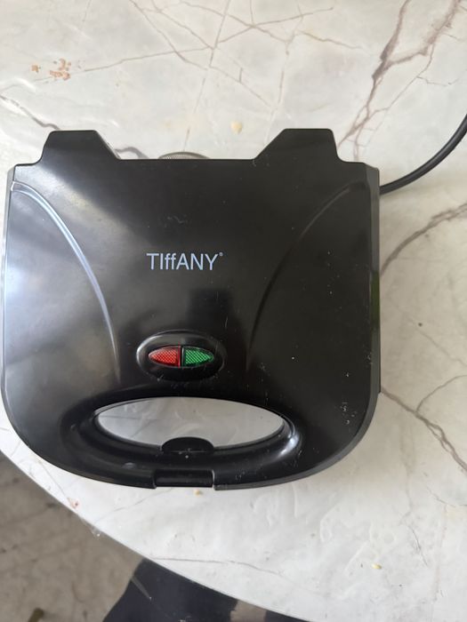 Продам вафельницу