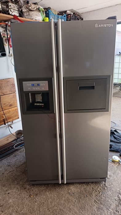 Combină frigorifică Ariston 480 litri