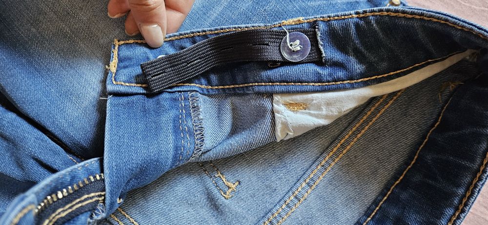 2 pantaloni scurti
