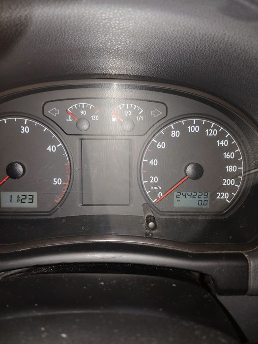 Volkswagen VW POLO 1.9 cdi citiți anunțul !!!