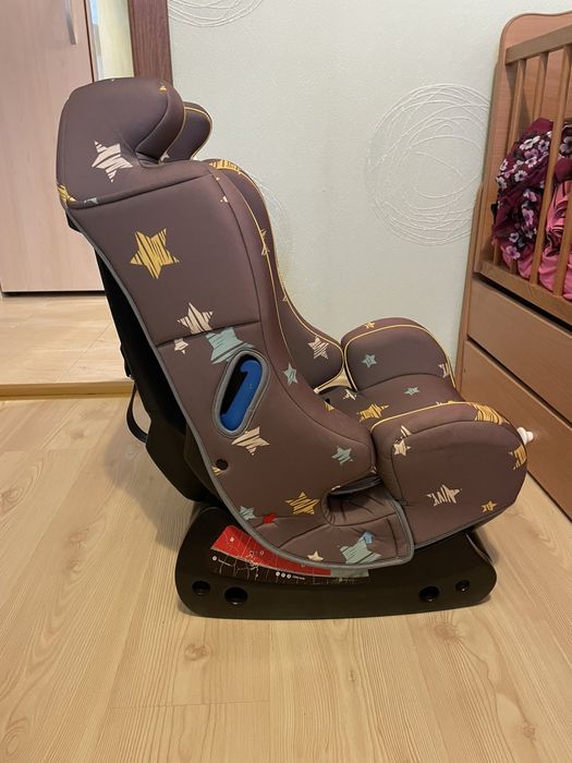 Продавам детско столче