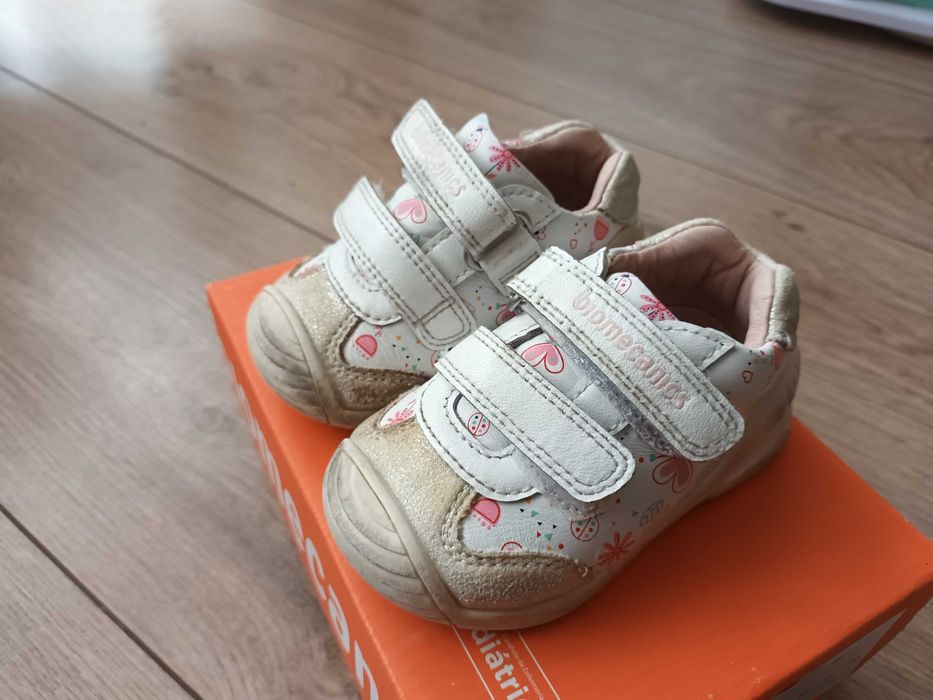 Обувки за прохождане Biomecanics, 18 номер