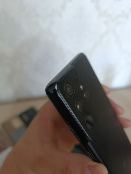 Продаётся Samsung Galaxy s21 ultra
