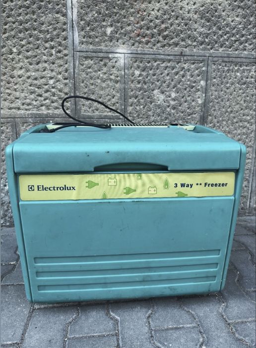 Фризер Electrolux 39l