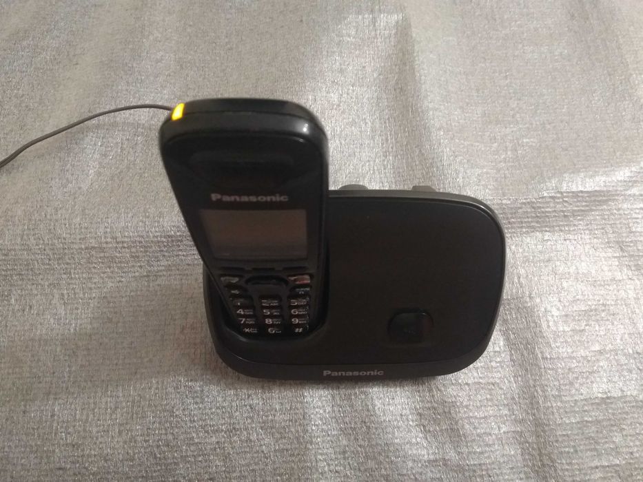 Продам Радиотелефон Panasonic (на запчасти)