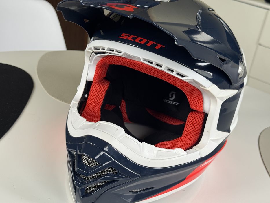 Каска SCOTT 350 М за крос и ендуро мотор, отлично състояние Full Face