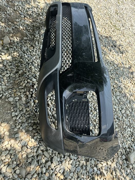 Bară față range rover evoque.