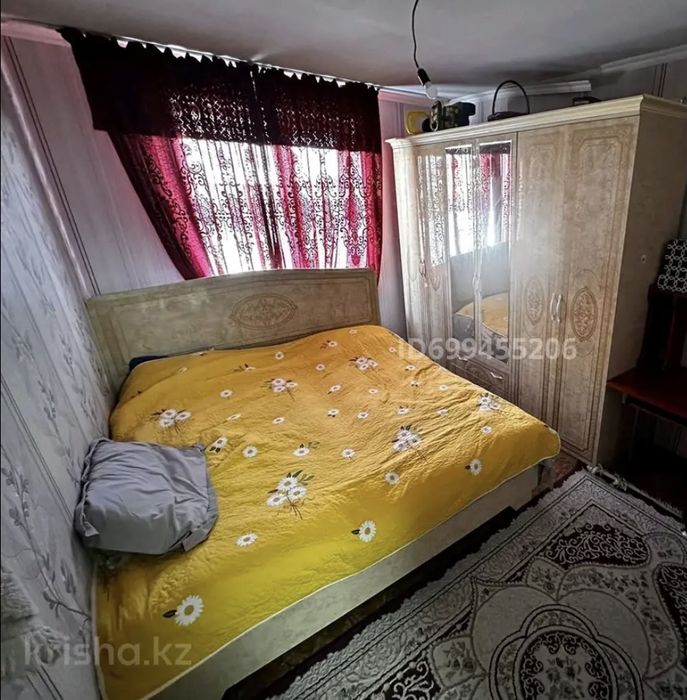 Продается спальный гарнитур