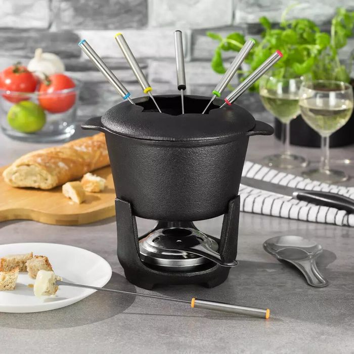 Set fondue, pentru branzeturi, ciocolata, cu 6 furculite, din fonta,
