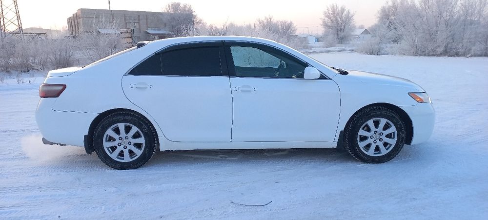 Продам тайота камри