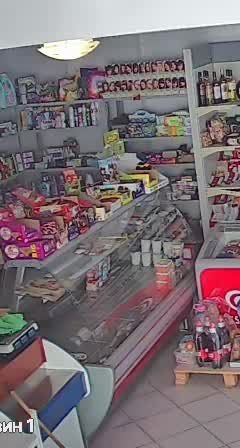 Студена витрина и обурдване за магазин