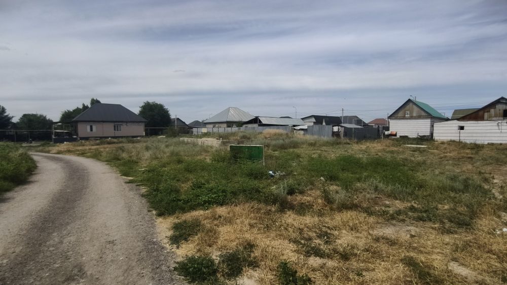 Продам участок 6 соток с фундаментом