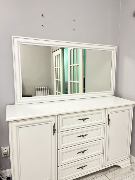 Спальный гарнитур в полном комплекте