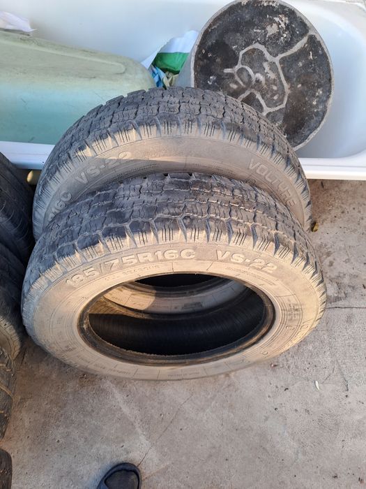 Продам резина на Газель