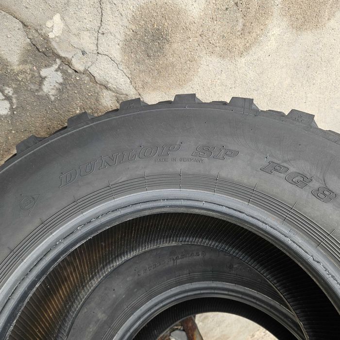 2 тежкотоварни гуми 12.5R20 (335/80R20) Dunlop SP PG8 MPT 147K Germany
