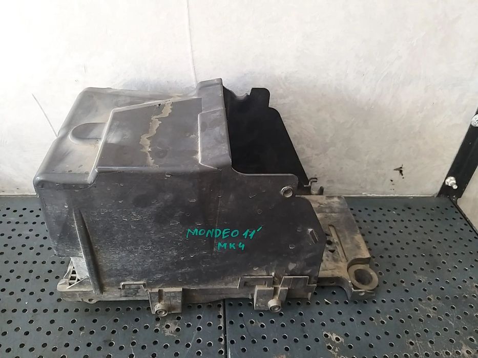 Suport carcasa baterie 2.0 tdci ford mondeo mk4 6g9110723a