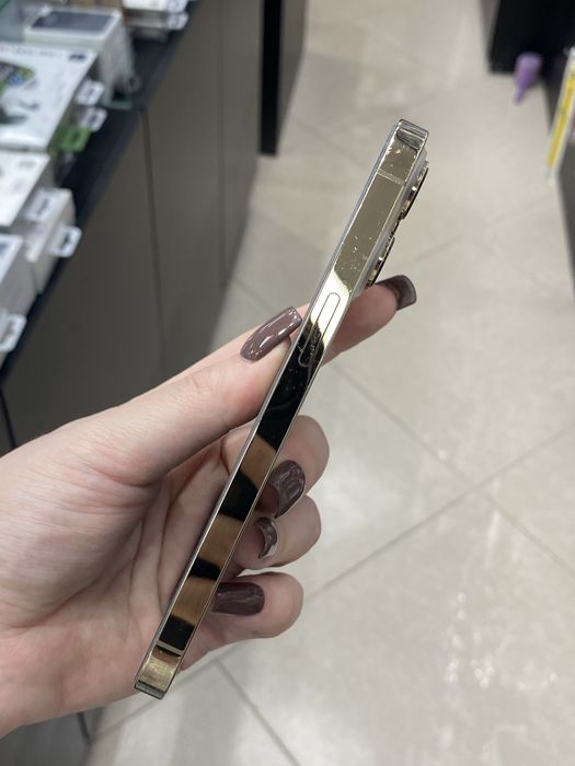 Iphone 13 PRO GOLD