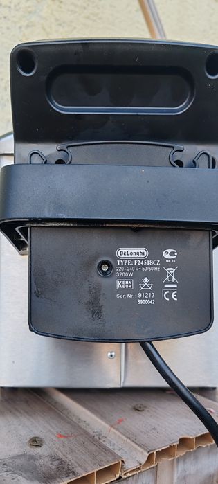 friteuza delonghi f24518cz digital