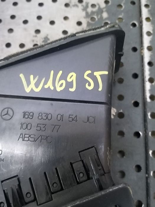 Grila ventilatie bord stanga mercedes a class w169 1698300154