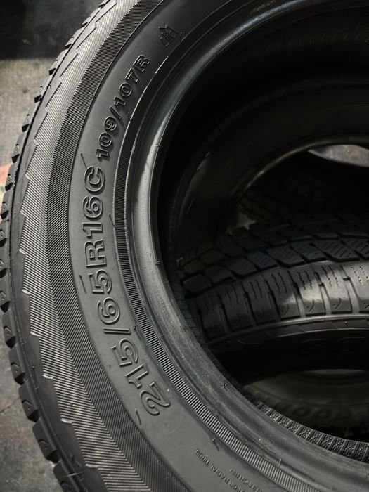 215/65R16C 109/107R Goodride stare foarte buna fara defecte