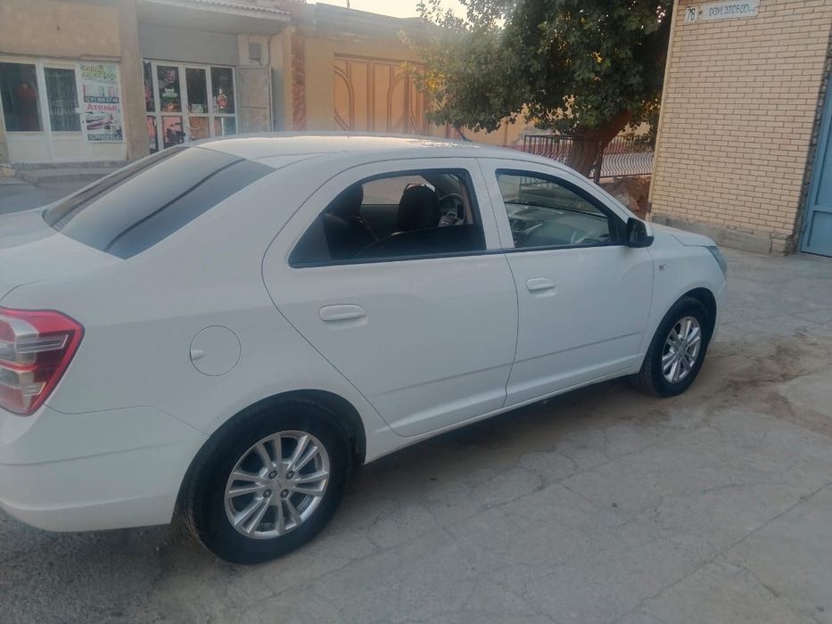Chevrolet Cobalt 2023