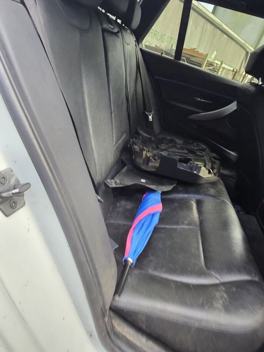 Продавам бмв ф31 18г 320i на части