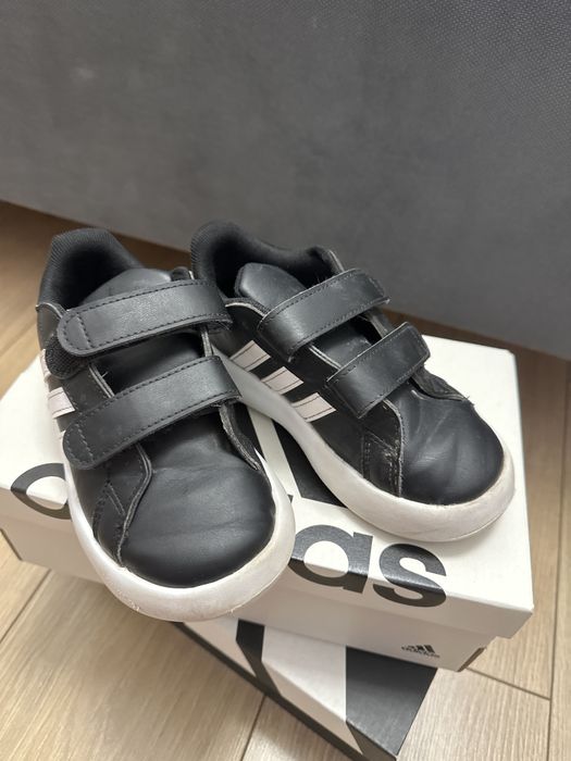 Adidas детские кеды