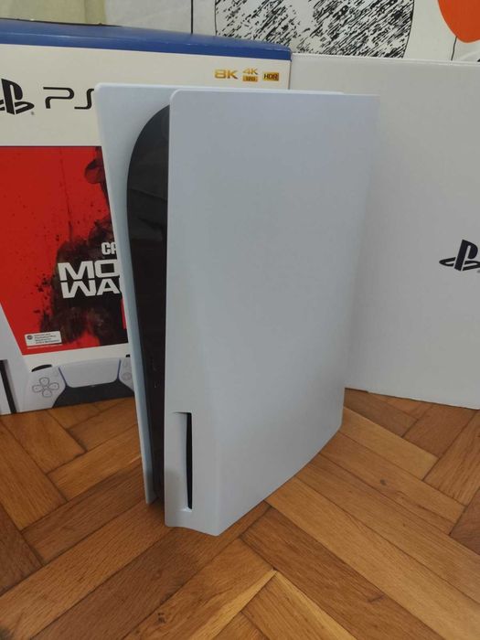 Playstation 5 Disc Edition КАТО НОВ !!!