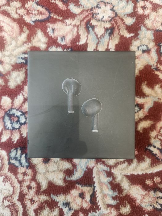 беспроводной наушник