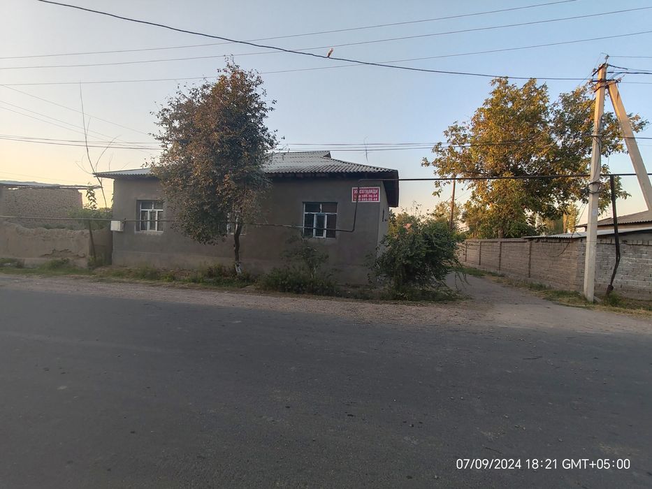 Hovli sotiladi 34000ue