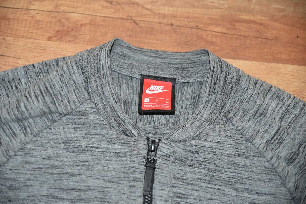 NIKE Tech оригинално мъжко горнище, размер М