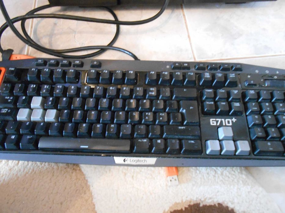 Calculator, Pc GAMING + Monitor Curbat + Tastatură Gaming