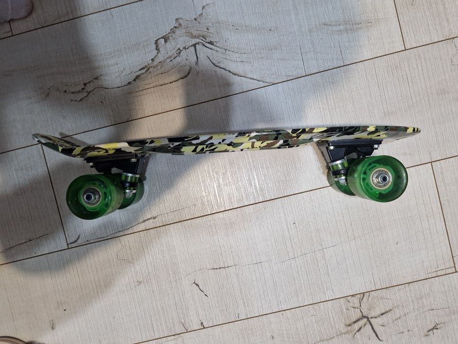 Skateboard penny