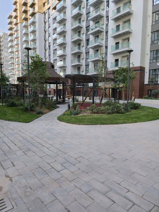 Oz Mahal Golden House