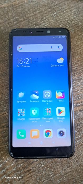 Продаётся телефон Redmi 5 3/32 Гб