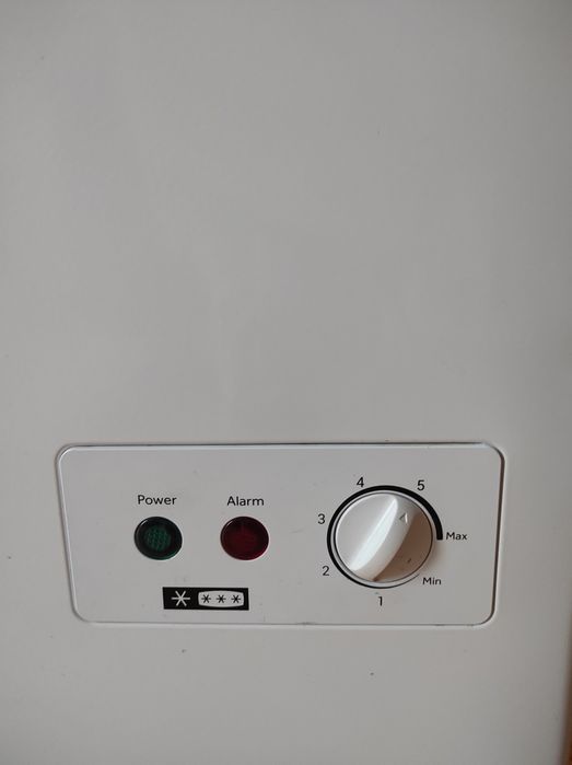 Lada frigorifica marca Candy aproape noua