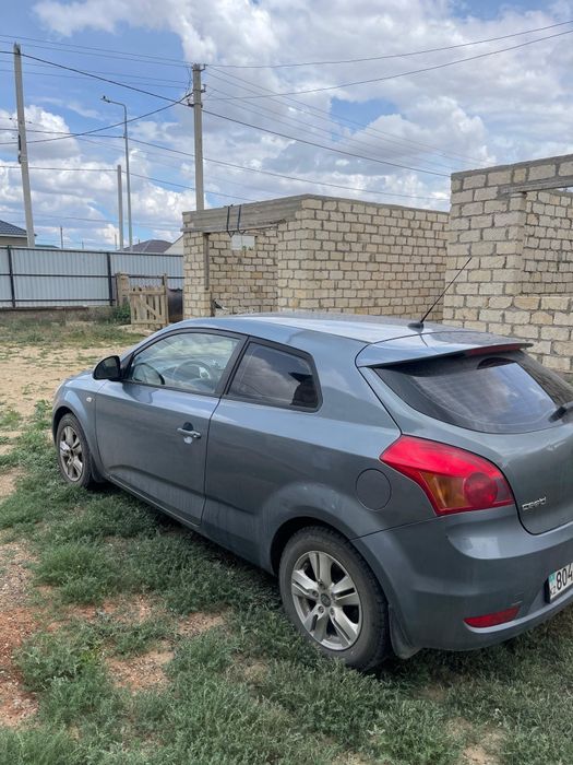 Машина  Kia Ceed