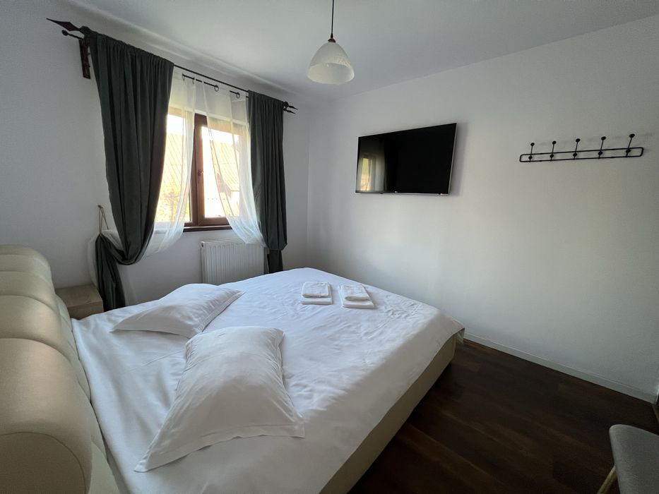 Vila de inchiriat BRAN  - PASTE